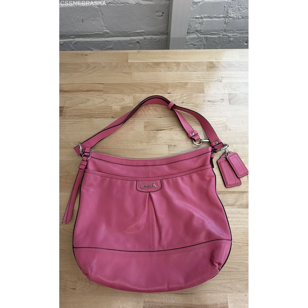 COACH Pink Park Pink Leather Duffle Hobo Crossbody Shoulder Bag Purse F19726
